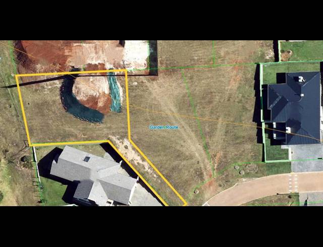 LAND FOR SALE IN MONTE CHRISTO